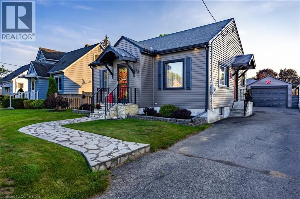 22 LEE Avenue