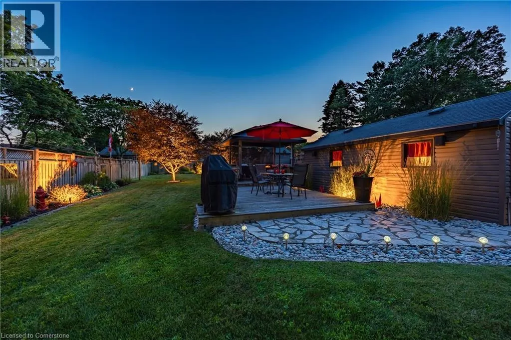 22 LEE Avenue