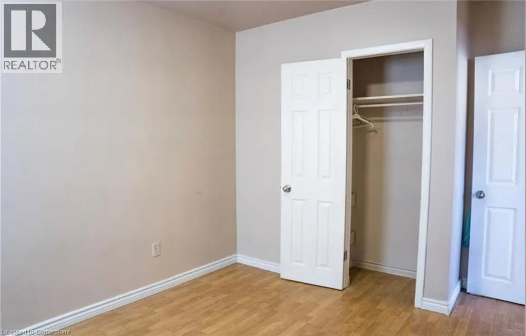 250 HIGHLAND Road W