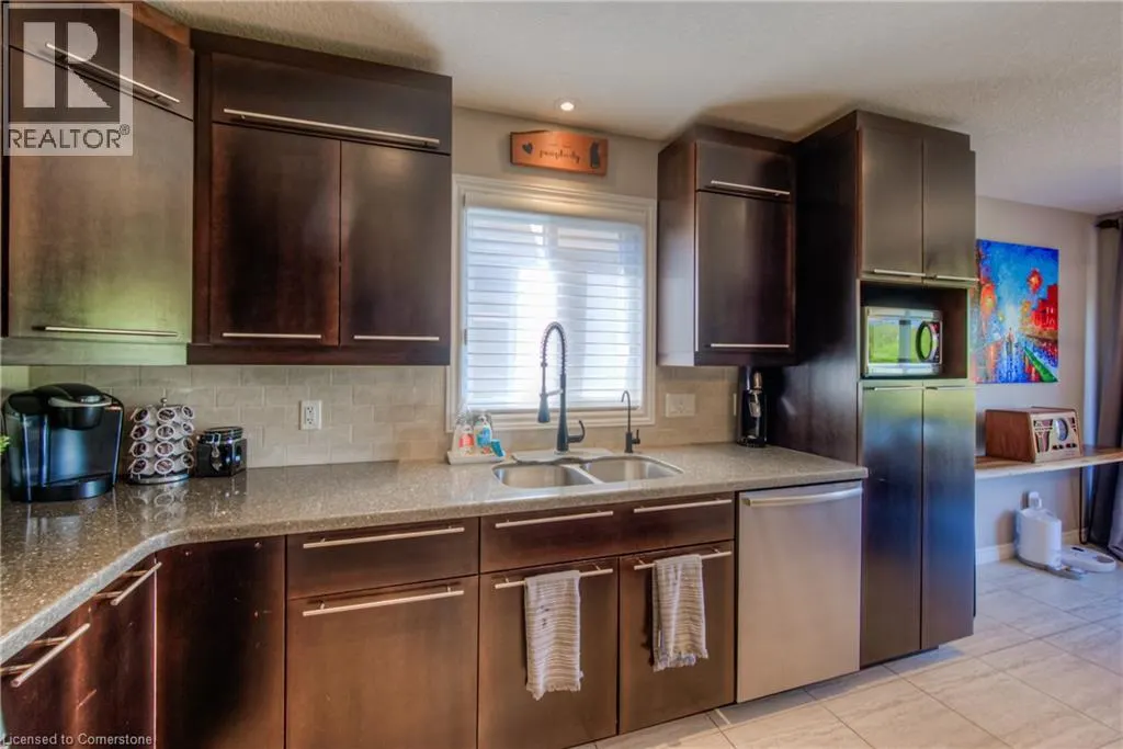 468 FAIRWAY Road