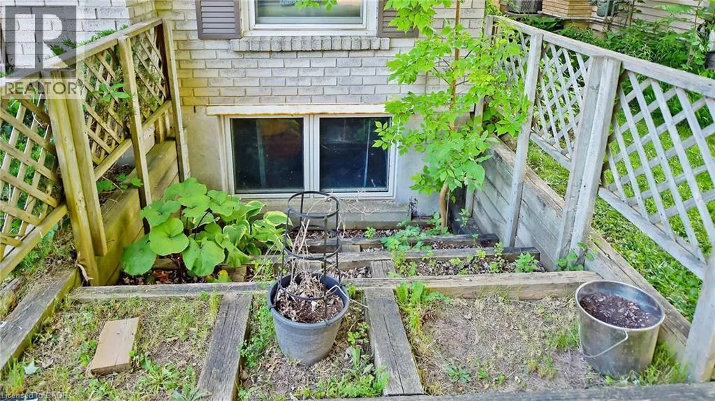 23 BRIARLEA Road