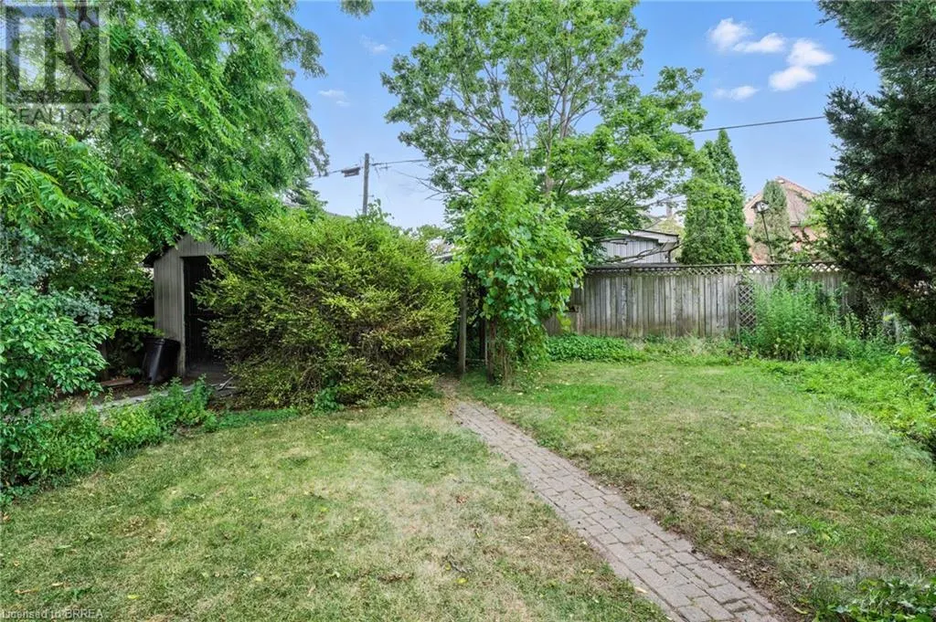 323 DALHOUSIE Street