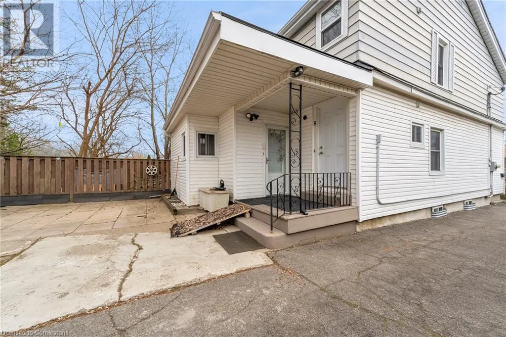 160 WELLAND Avenue Unit# UPPER, #UPPER