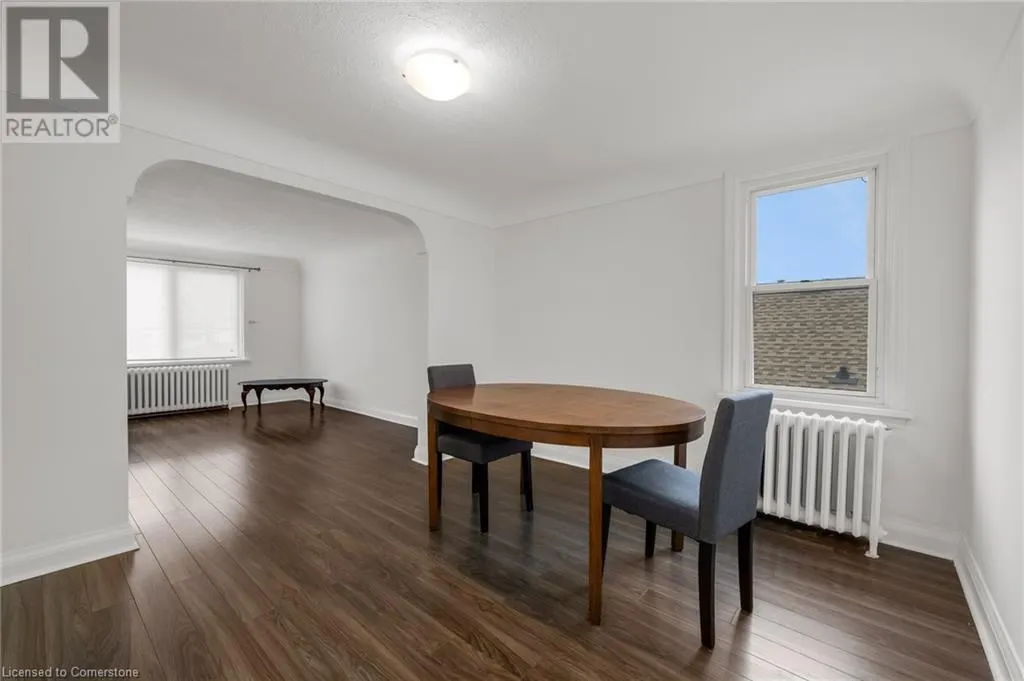 160 WELLAND Avenue Unit# UPPER, #UPPER