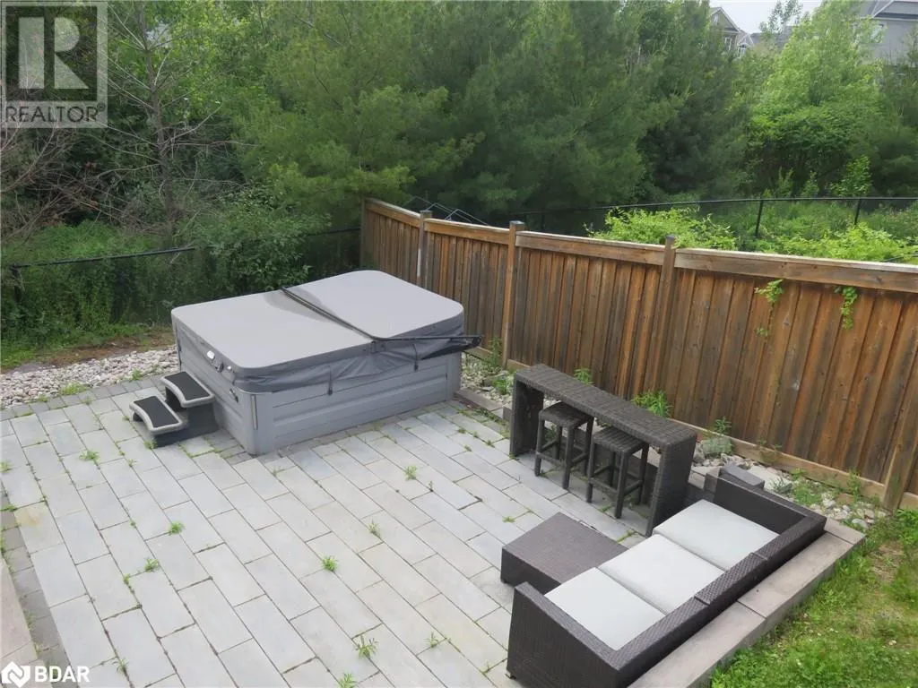 404 ELLEN DAVIDSON Drive