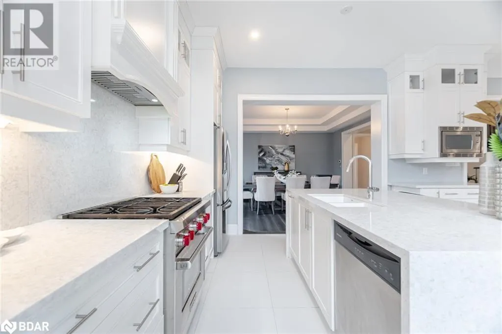 404 ELLEN DAVIDSON Drive