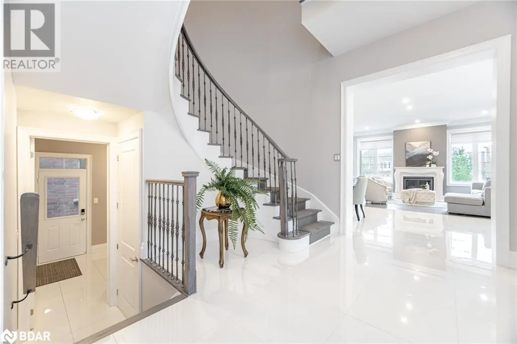 404 ELLEN DAVIDSON Drive