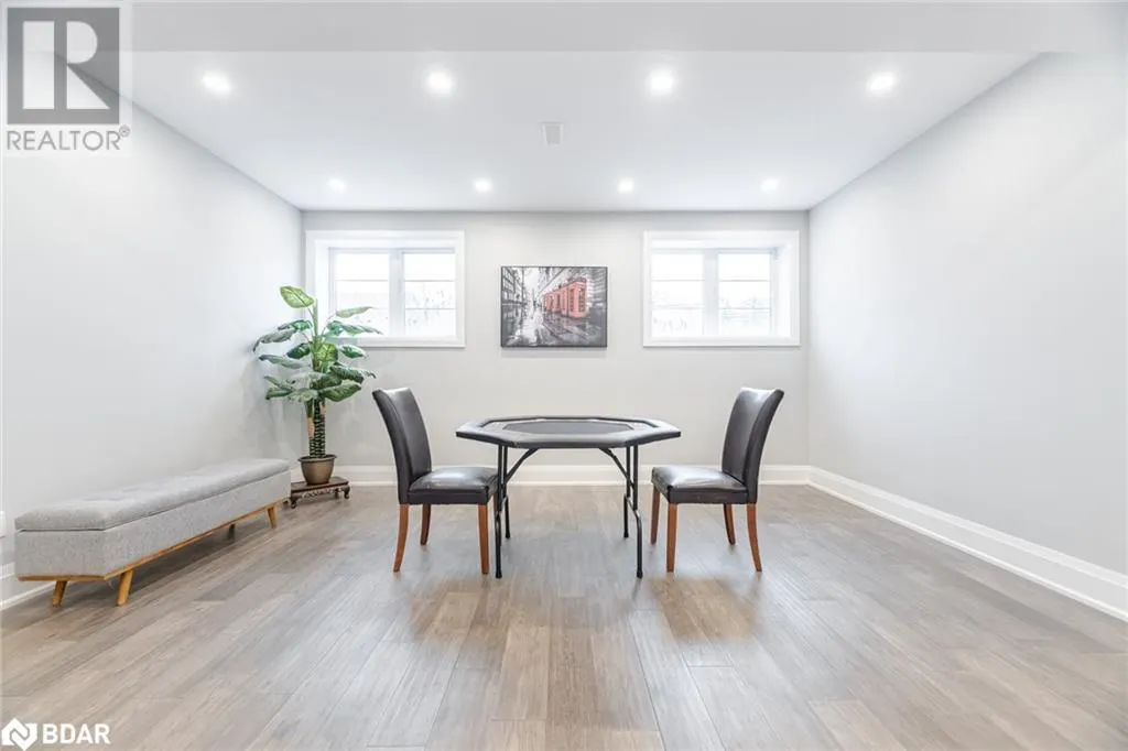 404 ELLEN DAVIDSON Drive