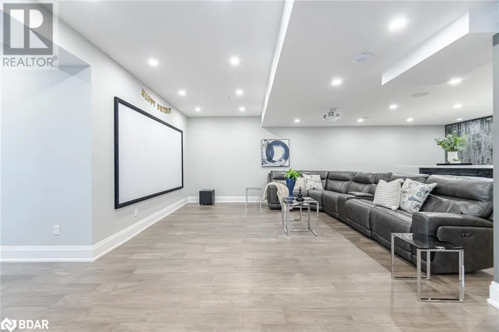 404 ELLEN DAVIDSON Drive