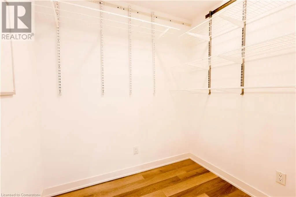 5240 DUNDAS Street Unit# B215, #B215