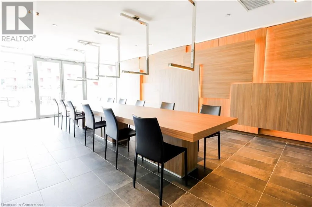 5240 DUNDAS Street Unit# B215, #B215