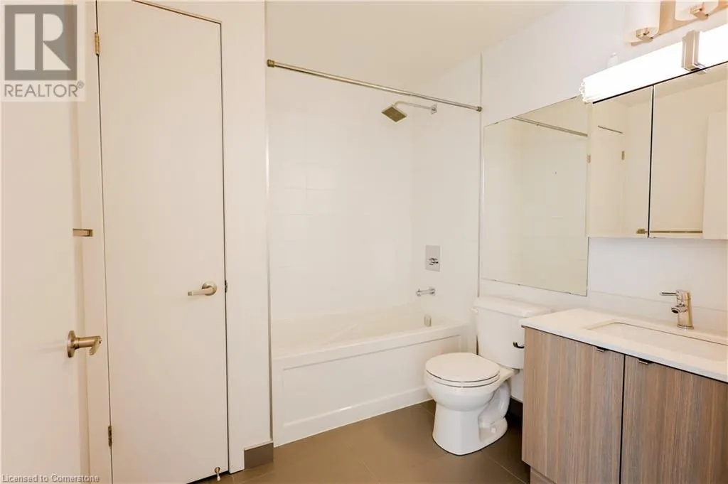 5240 DUNDAS Street Unit# B215, #B215