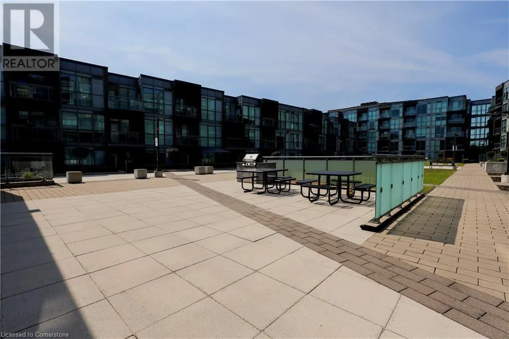 5240 DUNDAS Street Unit# B215, #B215