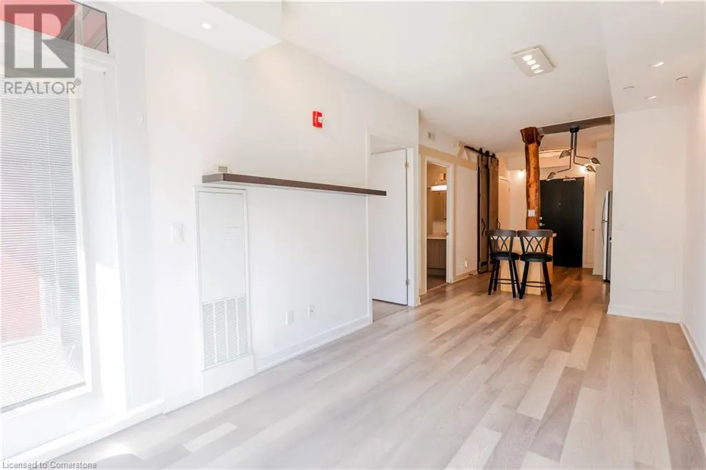 5240 DUNDAS Street Unit# B215, #B215