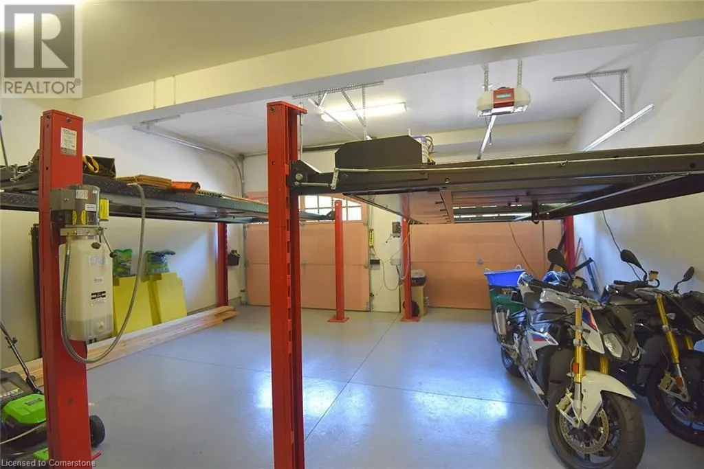 4180 LAKESHORE Road