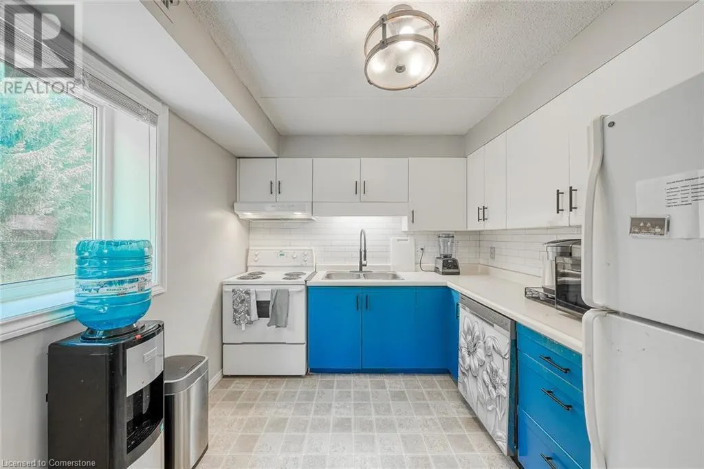 163 FERGUSON Drive Unit# B6, #B6