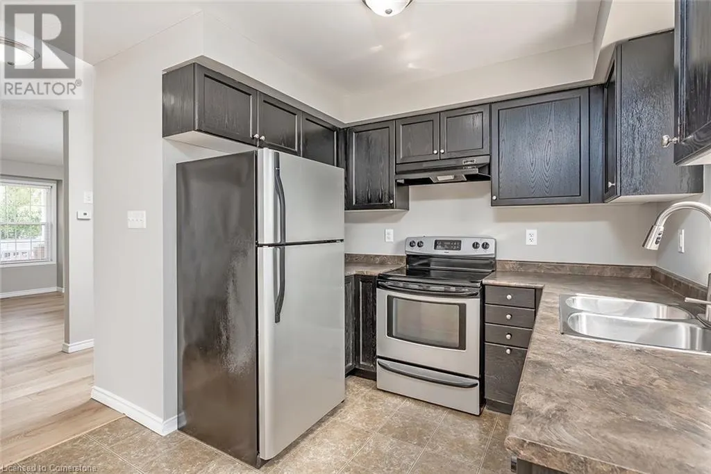 91 CLEGHORN Drive