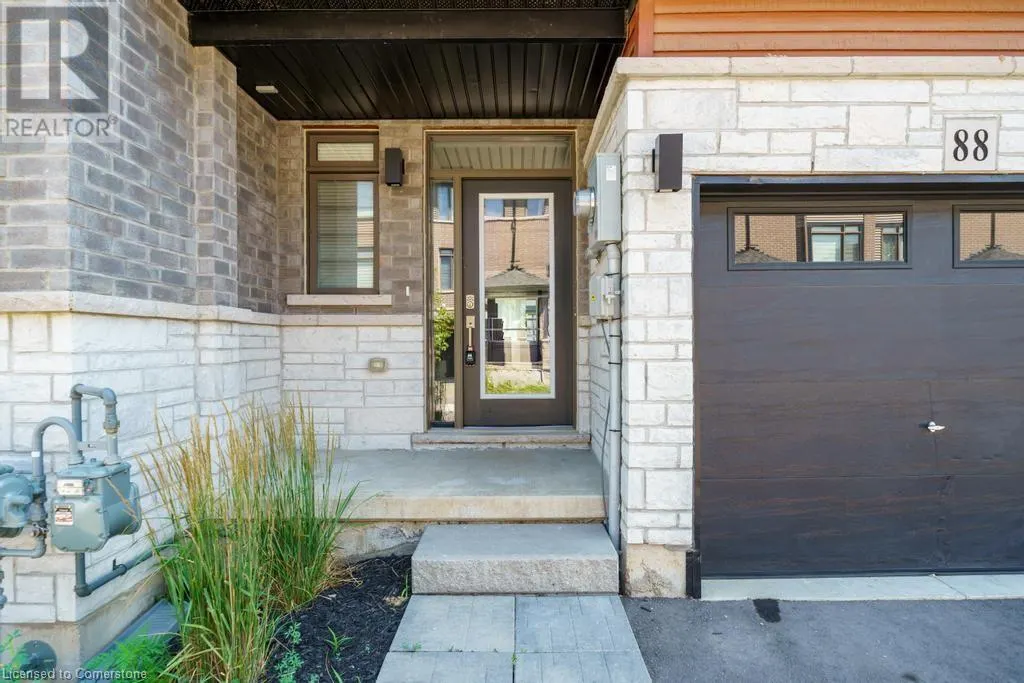 120 COURT Drive Unit# 88, #88