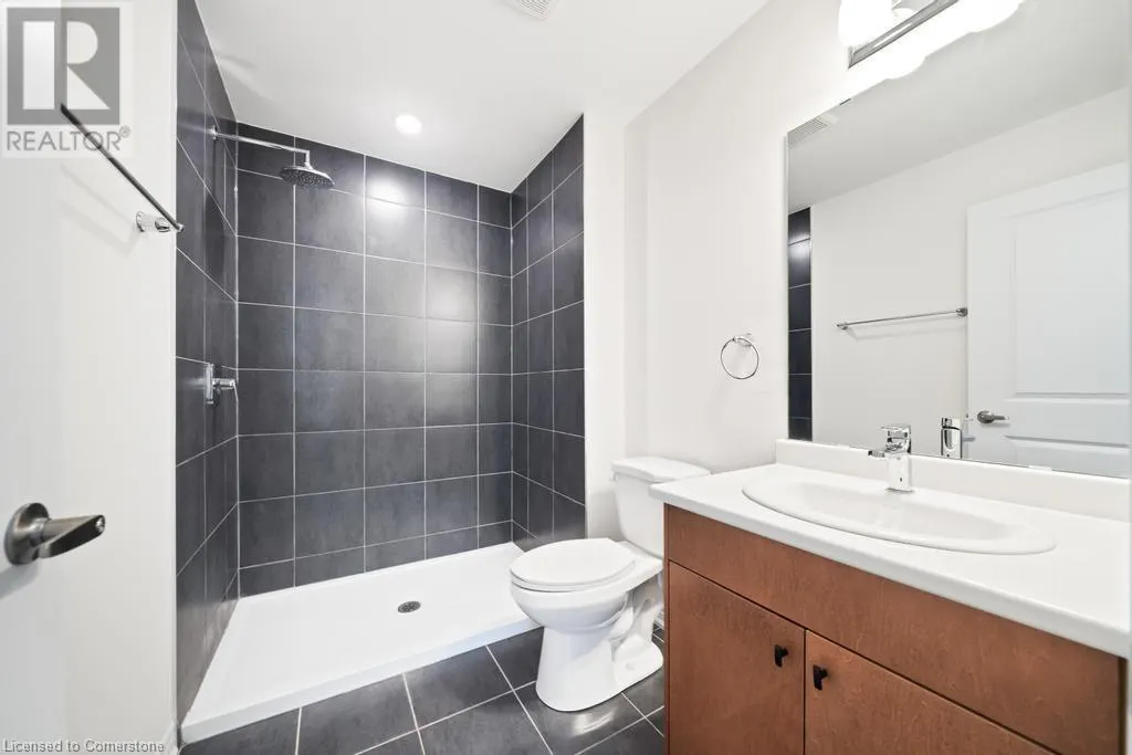 120 COURT Drive Unit# 88, #88