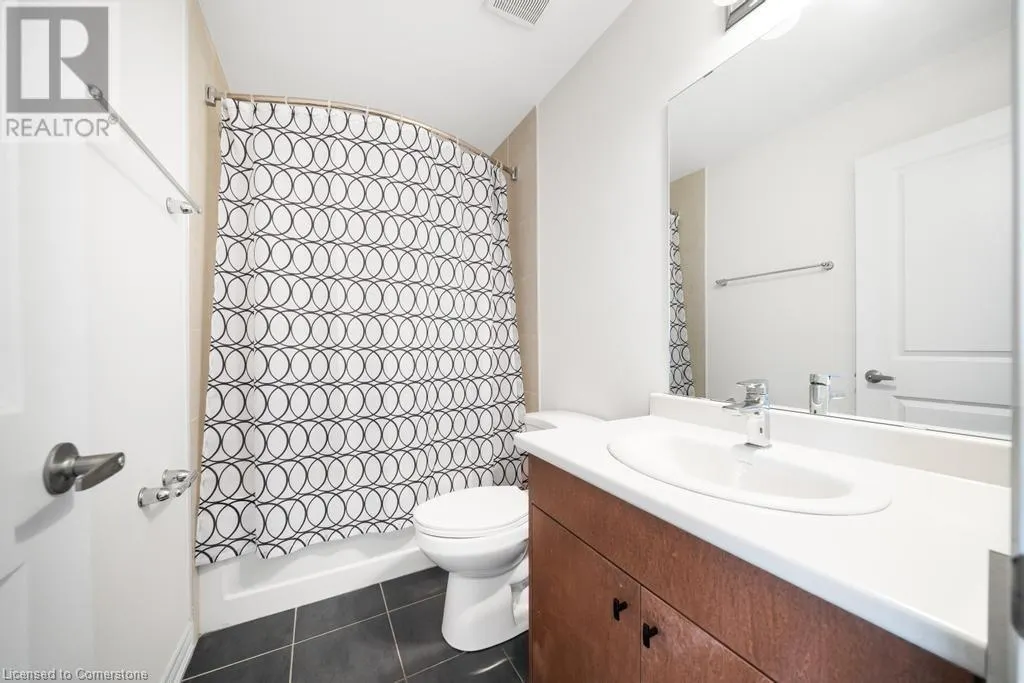 120 COURT Drive Unit# 88, #88
