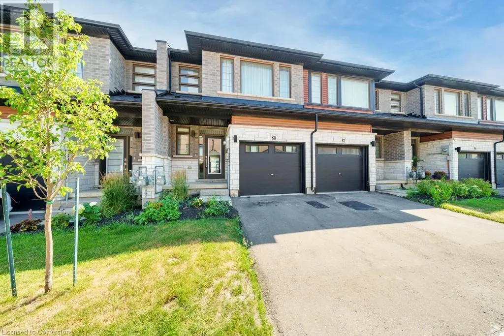 120 COURT Drive Unit# 88, #88