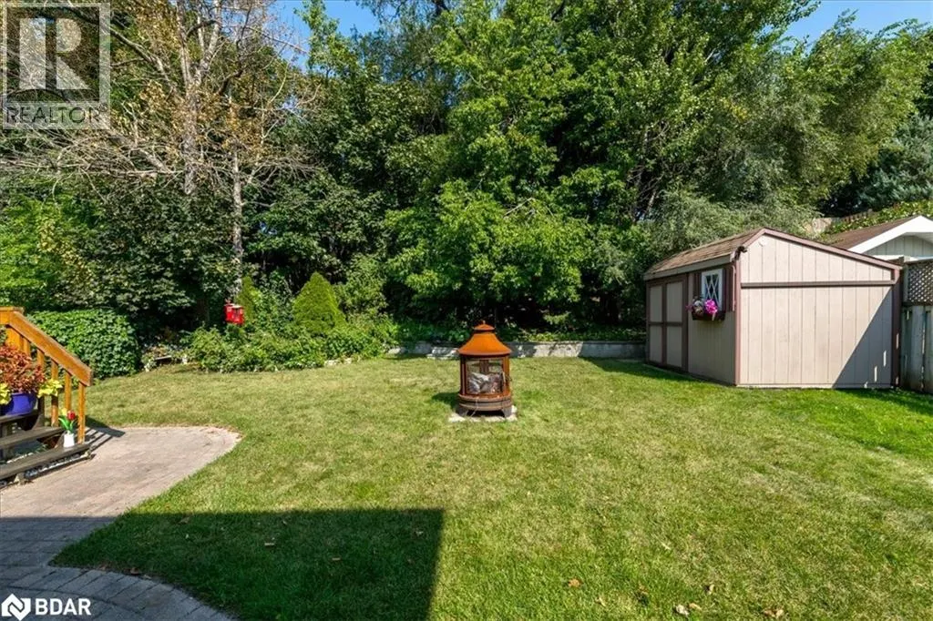114 CHIEFTAIN Crescent
