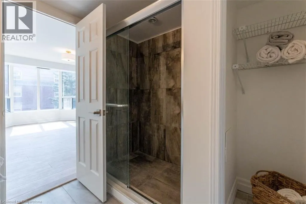 2121 LAKESHORE Road Unit# 503, #503
