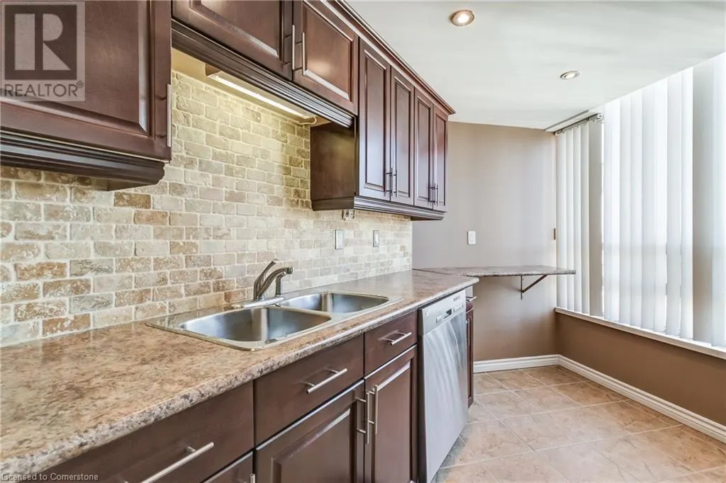 75 KING Street E Unit# 1105, #1105
