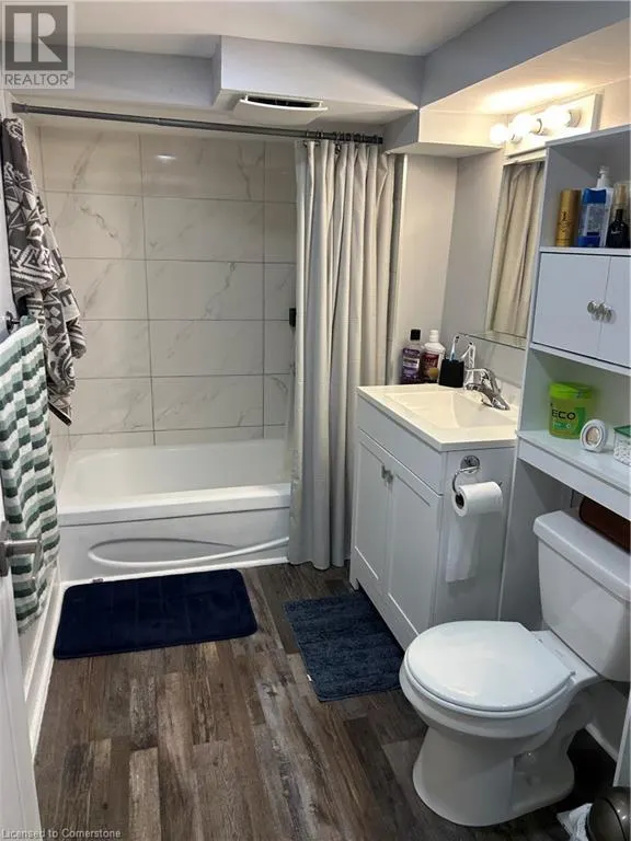 122 HELLEMS Avenue Unit# 1, #1