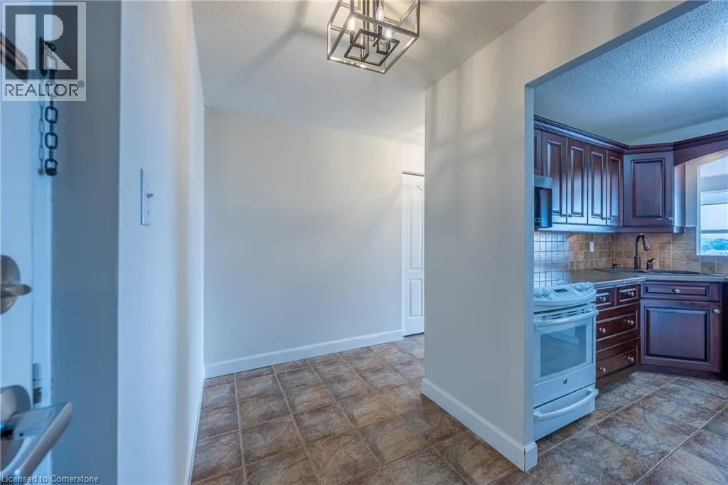 7 GALE Crescent Unit# 504, #504