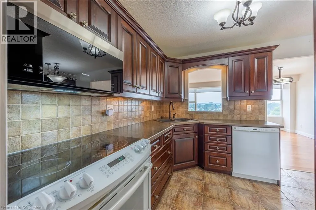 7 GALE Crescent Unit# 504, #504