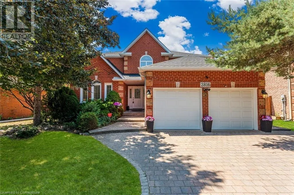 2816 ROSEWOOD Lane