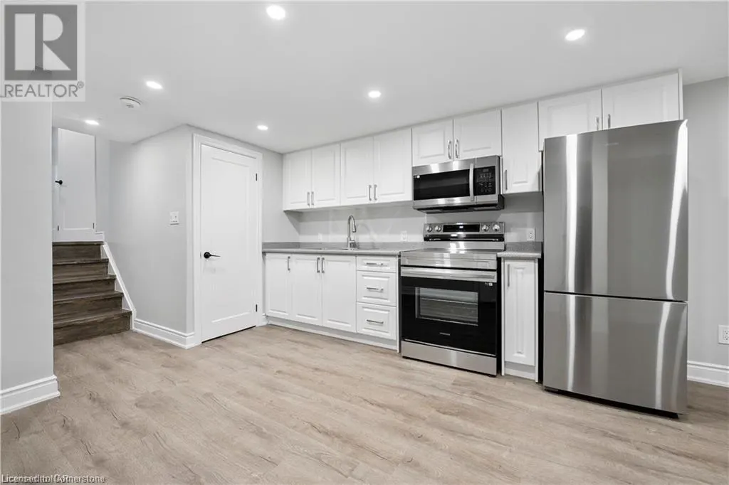 8059 AINTREE Drive Unit# Lower, #Lower