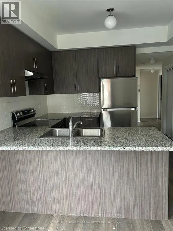 10 HALLIFORD Place Unit# G 30 (310), #G 30 (310)