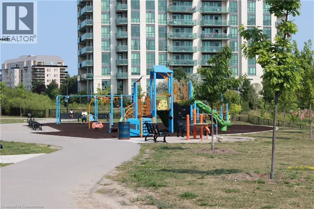 10 HALLIFORD Place Unit# G 30 (310), #G 30 (310)