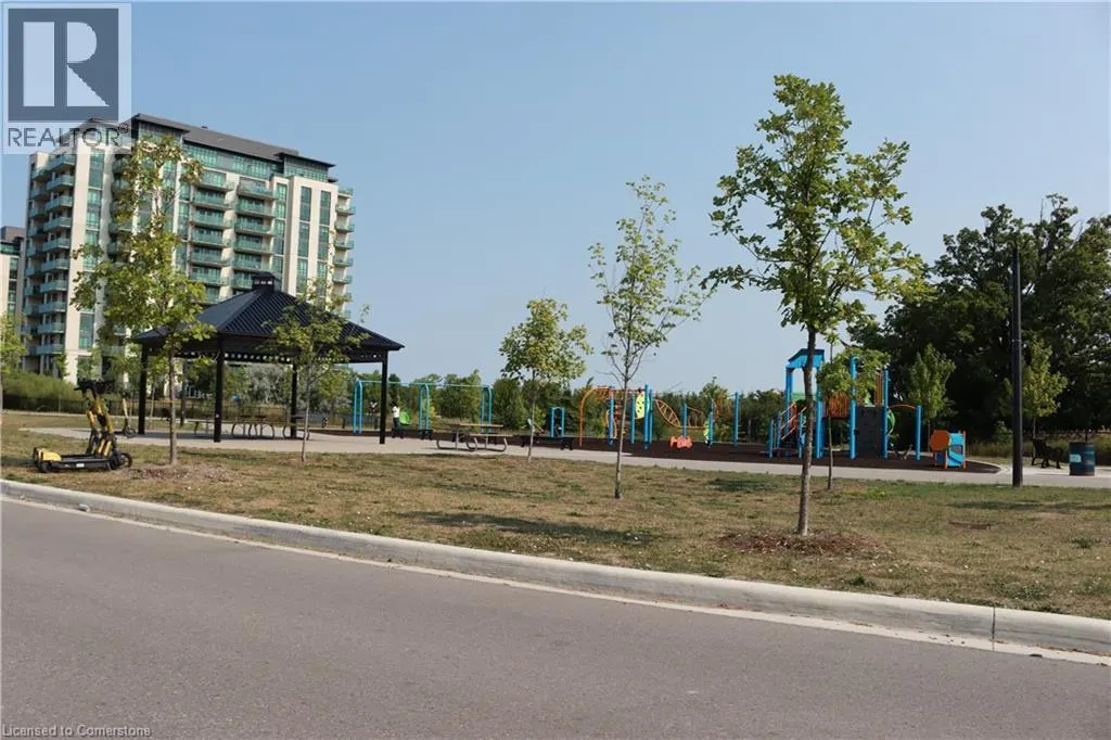 10 HALLIFORD Place Unit# G 30 (310), #G 30 (310)