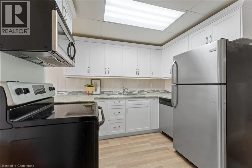 8646 WILLOUGHBY Drive Unit# 10, #10
