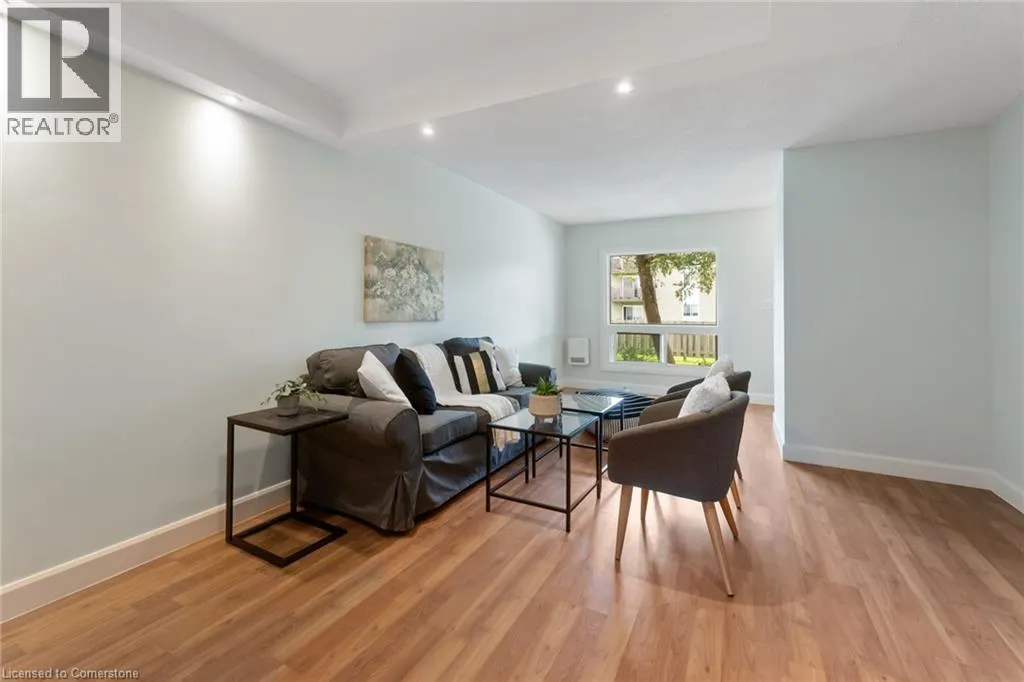 8646 WILLOUGHBY Drive Unit# 10, #10