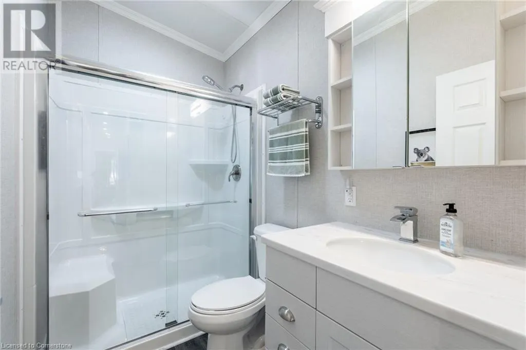 4449 MILBUROUGH Line Unit# 8 Poplar, #8 Poplar