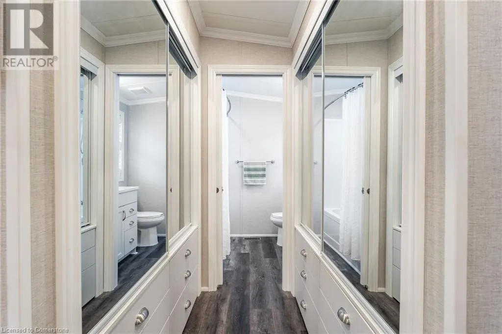 4449 MILBUROUGH Line Unit# 8 Poplar, #8 Poplar