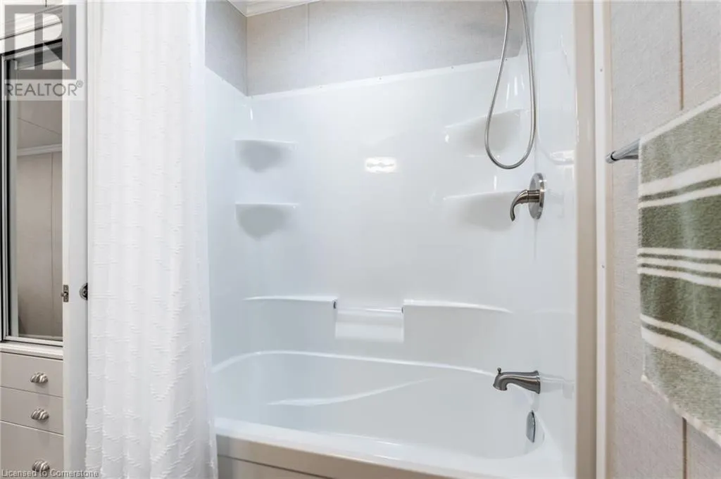 4449 MILBUROUGH Line Unit# 8 Poplar, #8 Poplar
