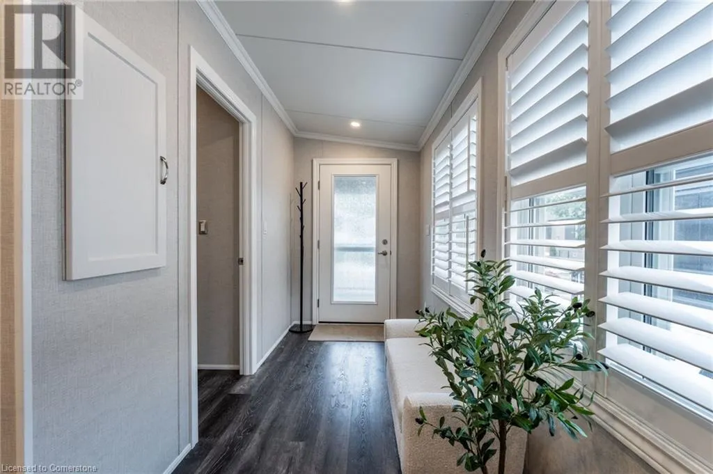 4449 MILBUROUGH Line Unit# 8 Poplar, #8 Poplar