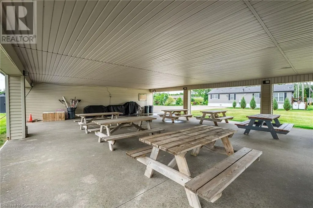 4449 MILBUROUGH Line Unit# 8 Poplar, #8 Poplar
