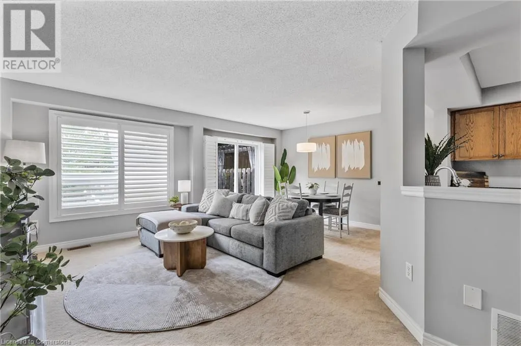 130 ROBERT Street Unit# 32, #32