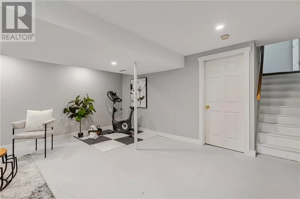 130 ROBERT Street Unit# 32, #32