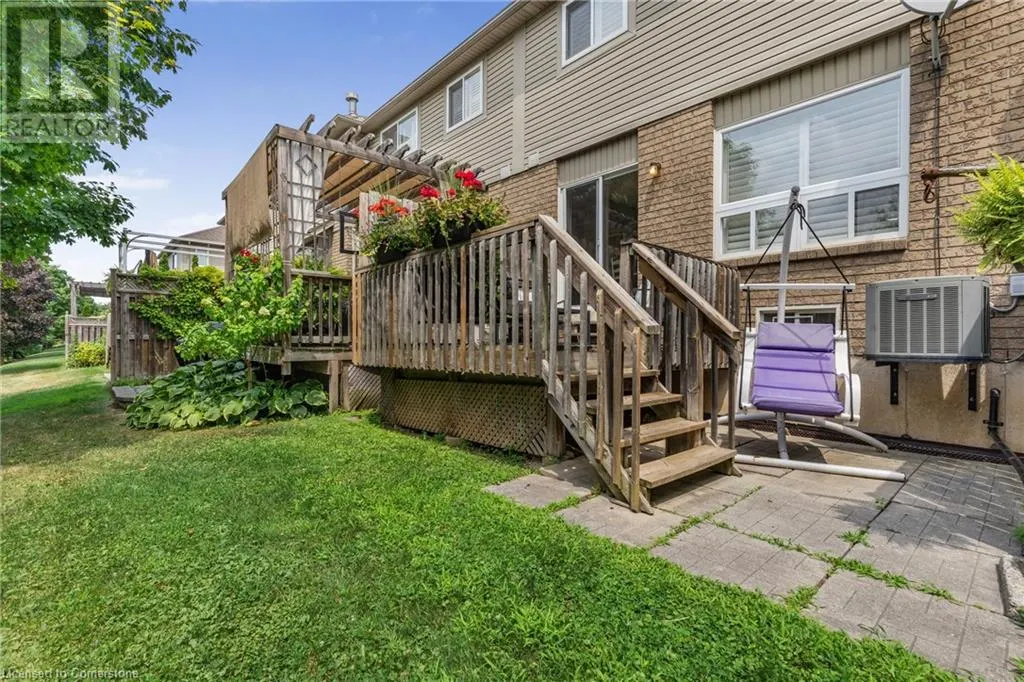 130 ROBERT Street Unit# 32, #32