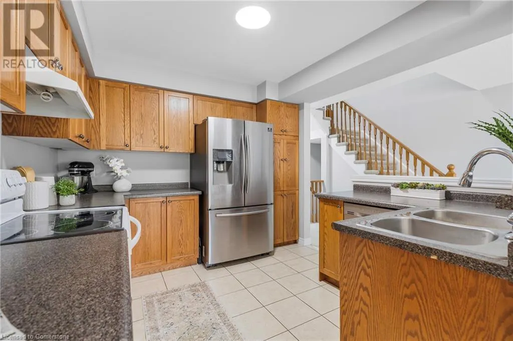 130 ROBERT Street Unit# 32, #32