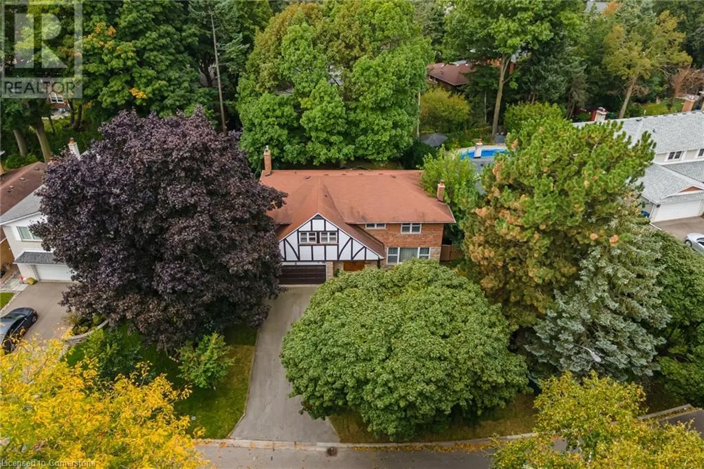 18 BURNT LOG Crescent