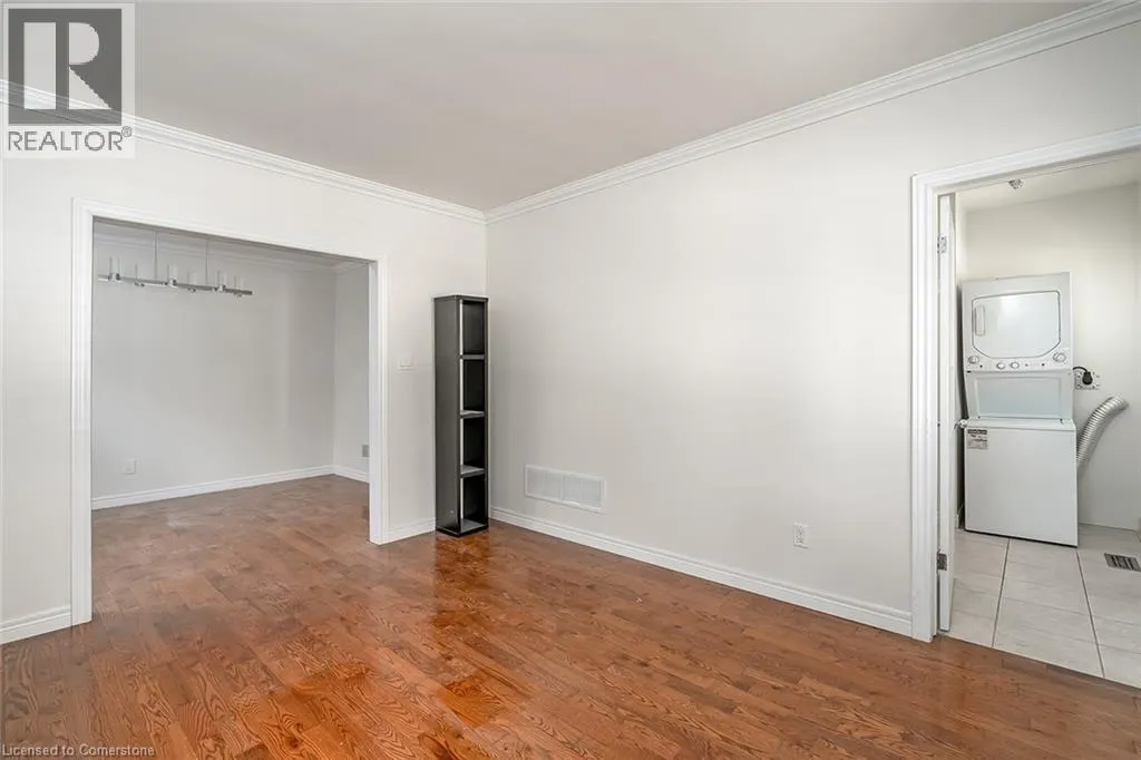 65 KENILWORTH Avenue S Unit# Main, #Main