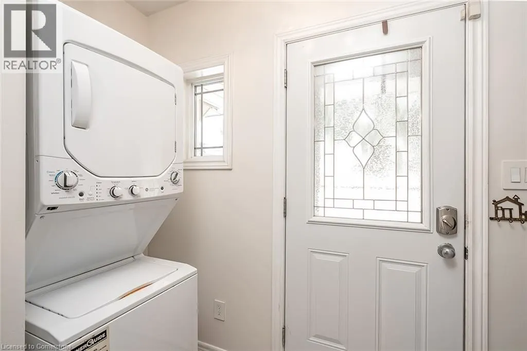 65 KENILWORTH Avenue S Unit# Main, #Main